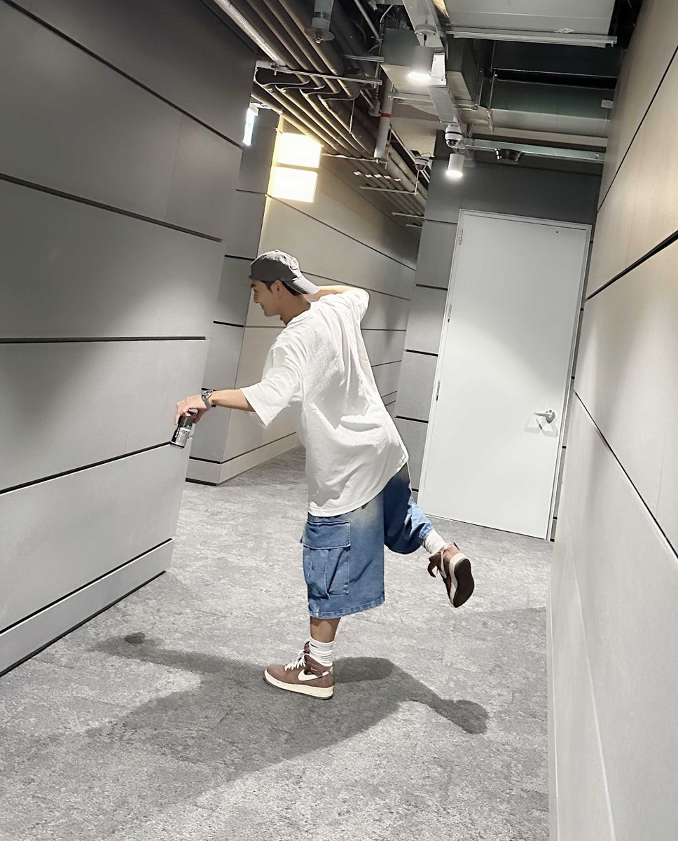 백호(BAEKHO) tweet media