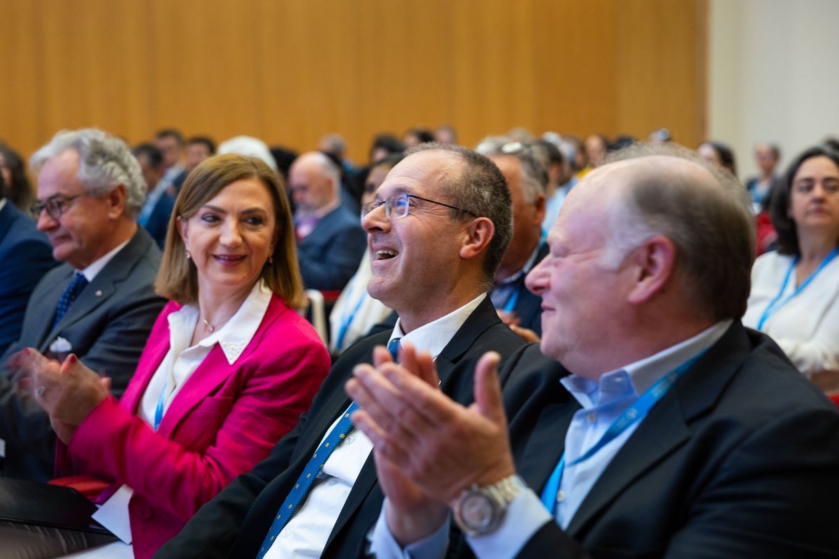 <a href="/WHO_Europe/">WHO/Europe</a> In 2022, all 53 <a href="/WHO_Europe/">WHO/Europe</a> Member States committed to united action on #digitalhealth.

The Strategic Partners' Initiative for Data and Digital Health is our response.

A pleasure hosting the SPI-DDH launch in <a href="/UNCityCPH/">UN City Copenhagen</a> today!

who.int/europe/news-ro…

2/