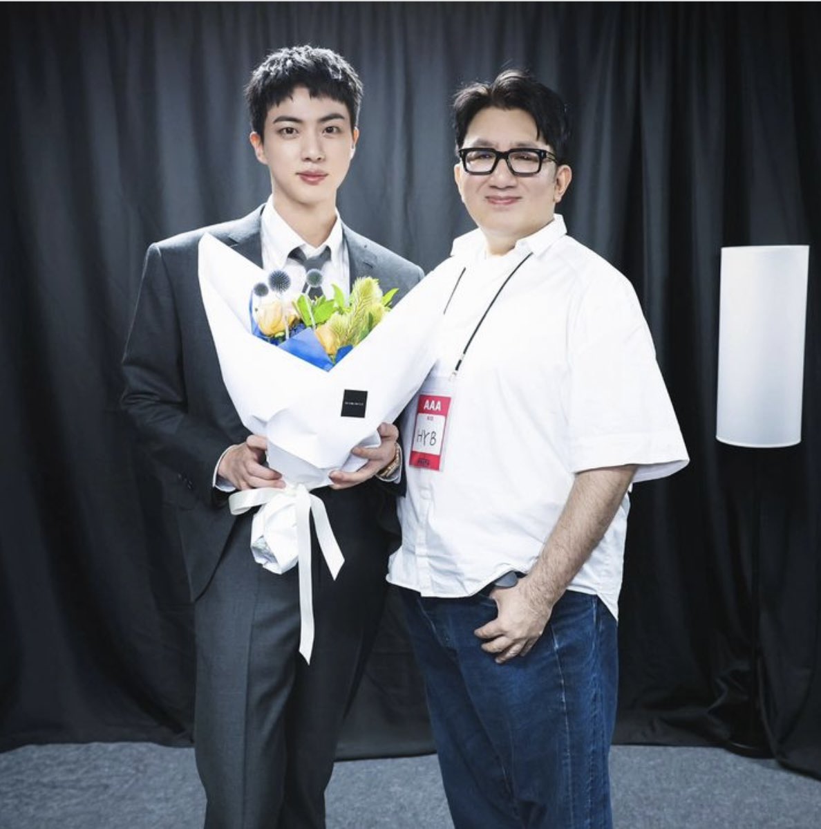 smussle's tweet photo. Lookin good Jin and BangPD!!! 💜💜💜 (hitmanb72 ig)
@BTS_twt #Jin #MessageFromJin #2024BTSFESTA https://t.co/SKQjLq0ASf