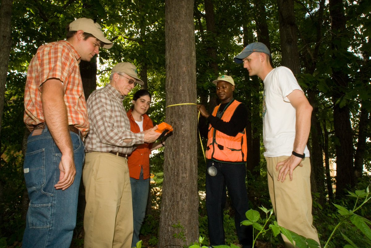 Virginia Tech CNRE (@vt_cnre) on Twitter photo University Distinguished Professor Harold Burkhart @vt_frec, shown here teaching a course in 2007, is remembered as a pillar of modern forestry research, celebrated for a 50 year career of breakthrough research and teaching excellence.🌳🌲#TBT University Distinguished Professor Harold Burkhart @vt_frec, shown here teaching a course in 2007, is remembered as a pillar of modern forestry research, celebrated for a 50 year career of breakthrough research and teaching excellence.🌳🌲#TBT
