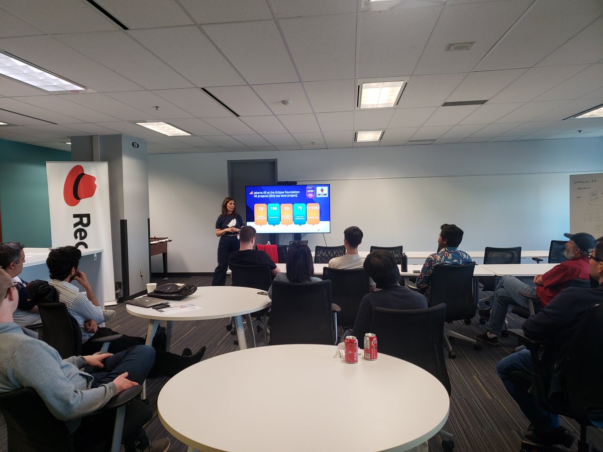 realOttawaJUG's tweet image. 🌟What a fantastic event last night!

Huge thanks to @TanjaEclipse for guiding us on the specifics of contributing to open source development!

People asking questions long after the talk ended was a clear testimony to the truly enriching experience for everyone!

@JakartaEE