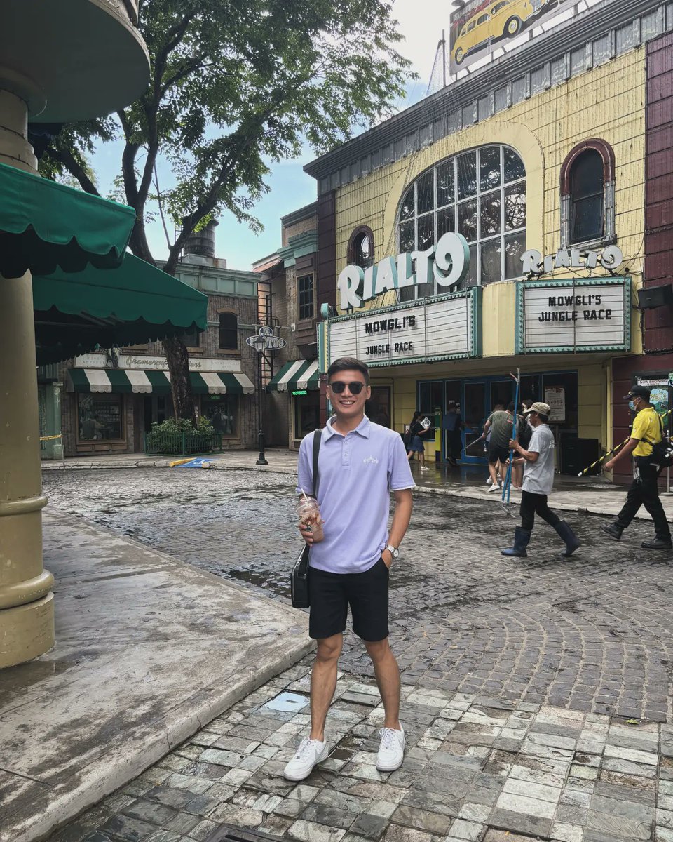 imroicedrick10's tweet photo. Choosing happiness every single day. ✨ https://t.co/qO228glKjx