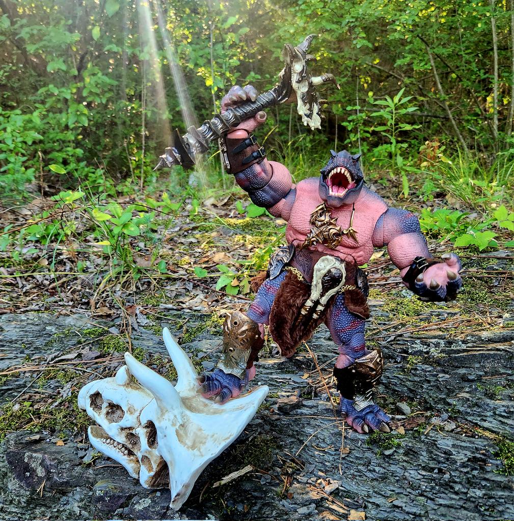 BEARDEDSYMBIOTE's tweet photo. Kingdom of the cold bloods!!
#ninvilimir
#savagecrucible #mythiclegions #axytoys #royalguard #aracagorr #dinosaurbattlefieldtyrannosaurusrex #blackversion #kingofthedinosaurs #dragons #actionfigures #actionfigurephotography #toyphotography #fantasytoyphotography https://t.co/83aDpPej9x