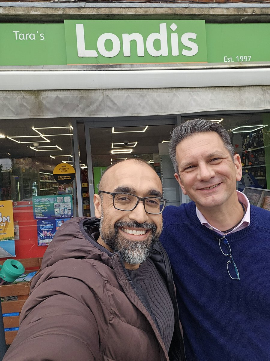 We invited candidates to come into the store and talk about what local shops need from the next government.

Thank you to <a href="/SteveBakerFRSA/">Rt Hon Steve Baker FRSA 🗽</a> for coming in and talking about our challenges as a business as well as yours, the beautiful people of High Wycombe.

#MyLocalShop #Wycombe