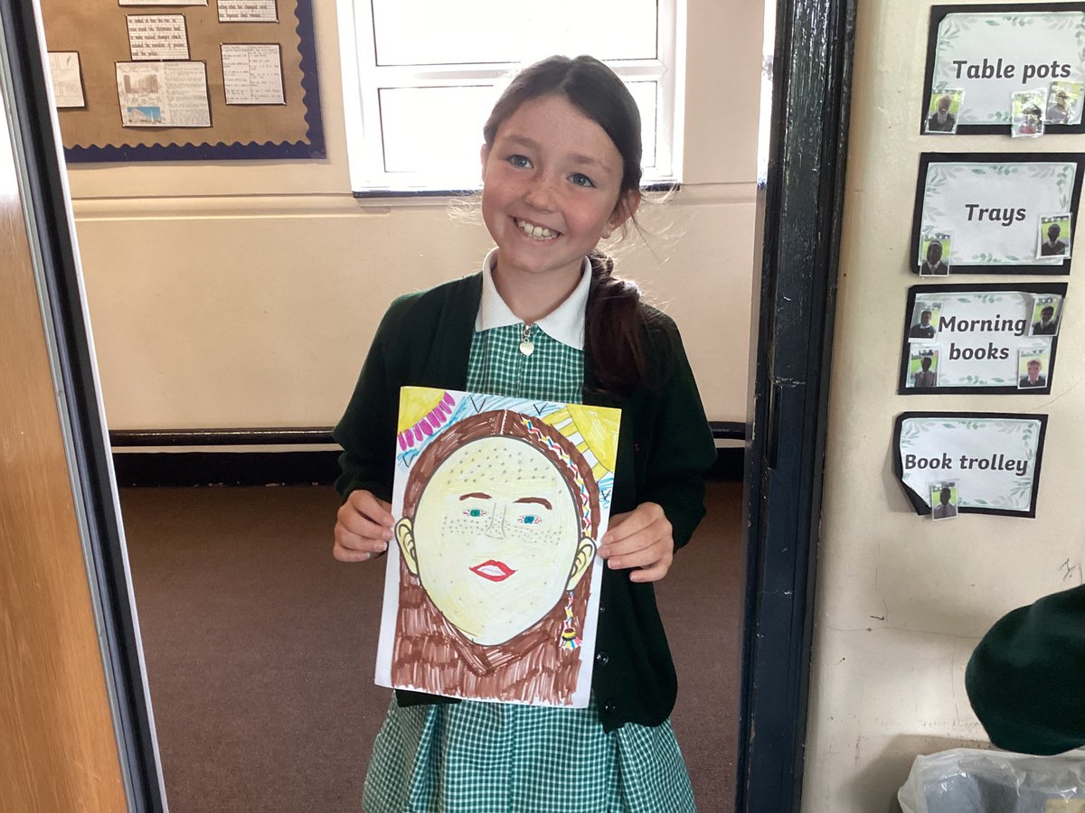 StMM_2021's tweet photo. Year 3/4 enjoyed creating a self portrait inspired by Frida Kahlo #artists #lookinginamirror https://t.co/Sm3qgLEq3j