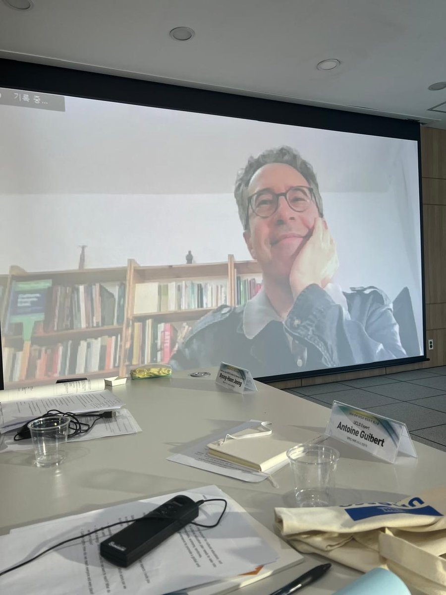 ✨Delighted to celebrate the #LeadingCity workshop organised today in Jinju with experts <a href="/abaoaqu_/">Jeeeep</a> <a href="/LarasaTita/">tita larasati</a> and <a href="/antoinegguibert/">Antoine Guibert</a> and such a diverse range of participants! 

👉Know more about Jinju as a Leading City of the Agenda 21 for Culture here: agenda21culture.net/our-cities/jin…