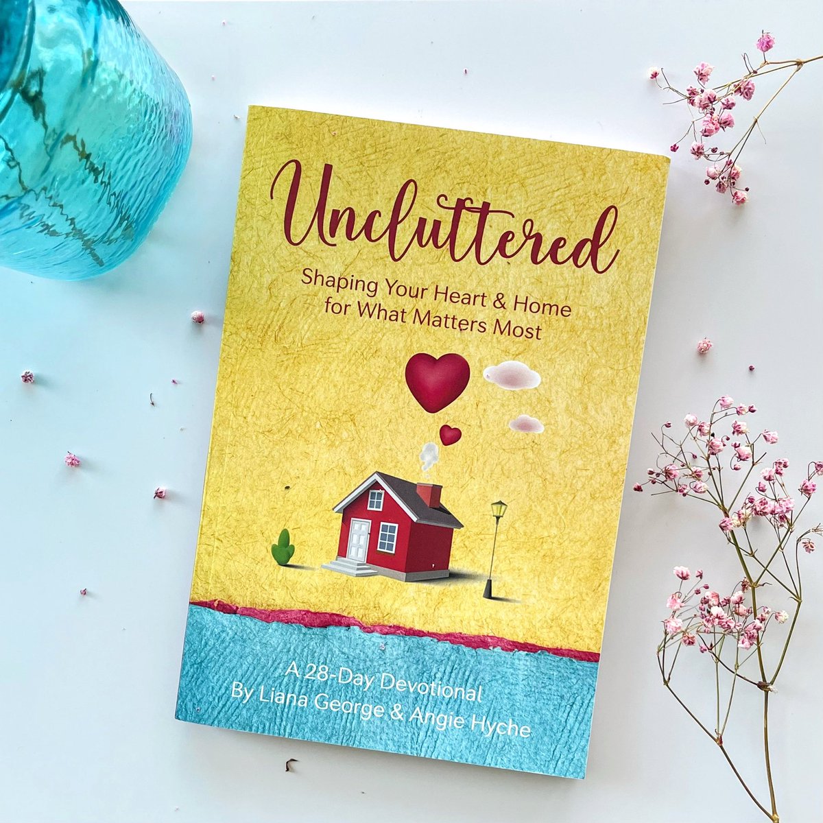 cherrypie0420's tweet photo. In a world where chaos reigns and clutter overwhelms, discover the profound connection between orderliness, faith, and inner peace in Uncluttered by Angie Hyche & Liana George♥️
@justreadtours #uncluttereddevotional #unclutteredpodcast #lianageorgewriter #shipshapesolutions https://t.co/mFcIDaepFi