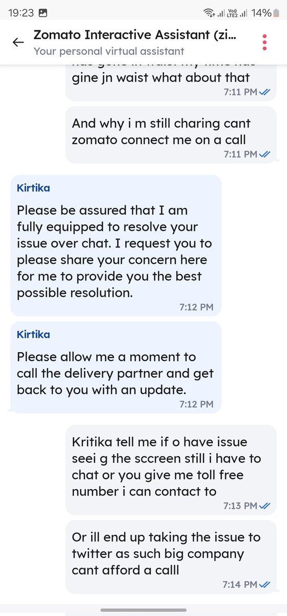 RangwaniAmit's tweet photo. Why the h*ll  @zomato @zomatocare chrge platform fee whn u guys dont e1 conect on call. Is ths the new trend to fill up the los you have been incuring out of customr hard money. @deepigoyal though your q4 profit is 174cr let me know if i can rechrge  your phon to cal the customer https://t.co/nwHnHa7bnq