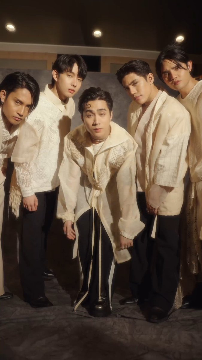 Okay jinajudge na naman nila mga desisyon ko sa buhay hahahahahahaha😭

SB19 Takes FashionAndFood
<a href="/SB19Official/">SB19 Official</a> #SB19
#SB19atTheMEGABall2024