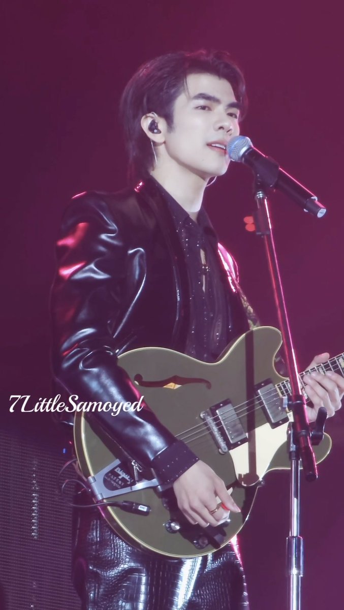 𝓕𝓪𝓵𝓵 &amp; 𝓛𝓸𝓼𝓽

Photo by Camus10000
Ed by 2

<a href="/milephakphum/">mile phakphum</a> 
#AUTHENTICMILECONCERT
#Mile1stSoloConcert 
#MilePhakphum