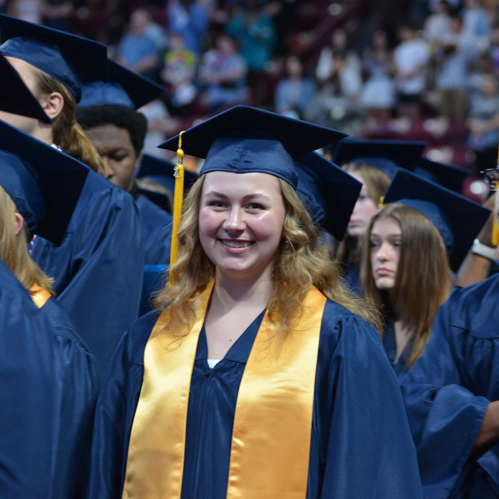 AHSchools's tweet photo. π Today #AHSchools celebrates the Class of 2024 from . On Sunday, June 2 at 3M Arena at Mariucci, Champlin Park High School celebrated 722 graduating seniors. π Watch a replay of the ceremony: https://t.co/fIr58Fmqix https://t.co/rS73Wpcw45