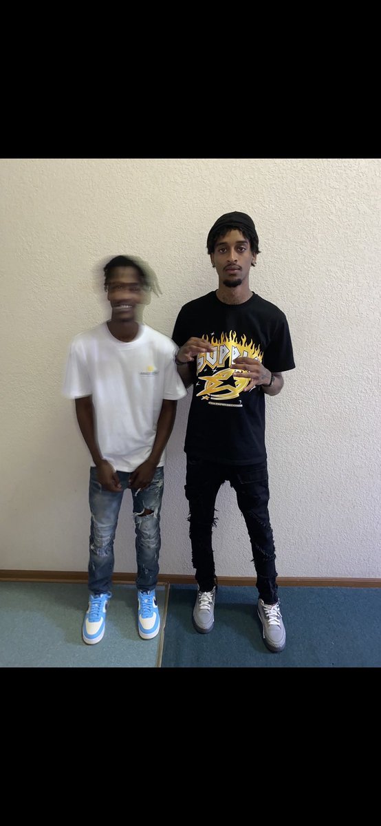 von_mula's tweet photo. 🖤 https://t.co/SFUCFaZKSy