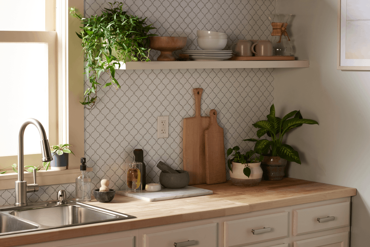 lovebocaraton's tweet photo. Survey Finds Renters Turn to DIY Décor to Give Their Spaces Style https://t.co/jrgiaP6zx4 https://t.co/urQPYHMt7W