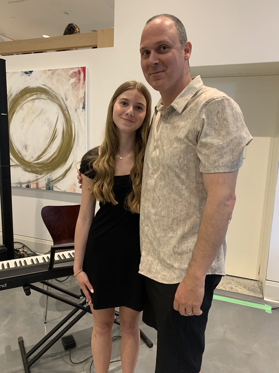 dvssarts's tweet photo. Love &amp; support is what helps Student Artists through their Creative Process! Thank you friends, family and caregivers for coming out last Friday to the Balance and Impact opening! Remember the show is FREE and on until July 7th at the @TheAGH @DVSS_HWDSB @mslangteach https://t.co/7BTBaN2sWZ