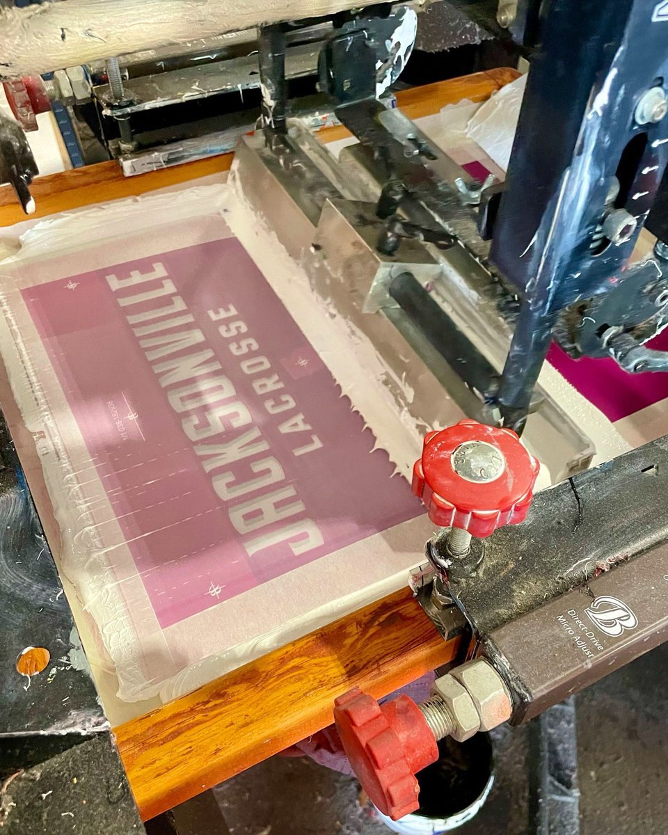 BakersSports's tweet image. #BakersMade threads are heading to the #LacrosseCapitaloftheSouth!🥍 🐬

Chris Connelly made this #ScreenPrinted gear happen for @JacksonvilleU!

@JAX_MLAX
@JAX_WLAX
@JAX_Dolphins

#MadeInTheUSA #Production #LacrosseSeason #CollegeLacrosse #WomensLacrosse #MensLacrosse #JUPhinsUp