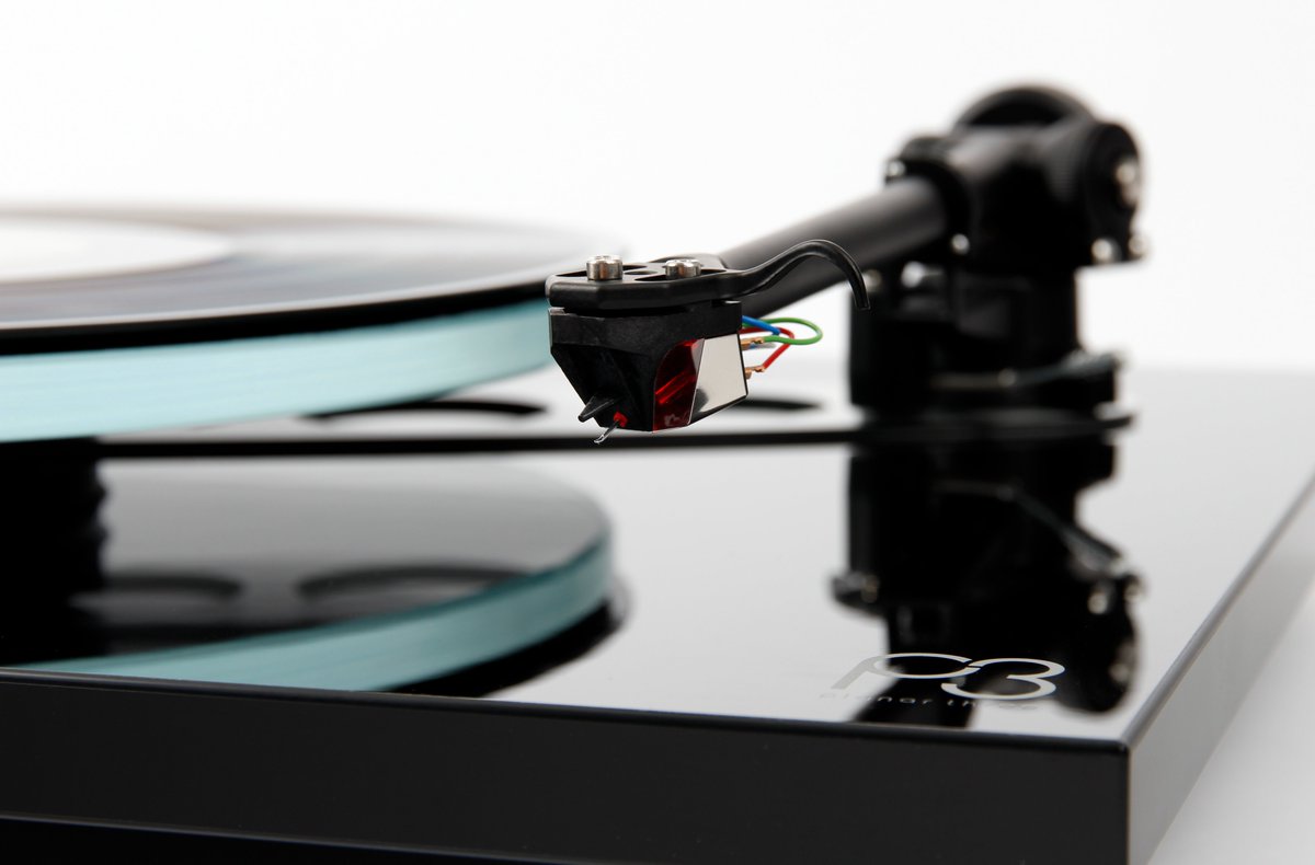 RegaResearch's tweet photo. The legendary Rega Planar 3 is now available with the all new Nd3 MM cartridge factory fitted for £799 UK SSP. Book a demo at your Rega dealer to hear for yourself what this unique cartridge can do for your turntable. Find out more here: https://t.co/5ulWBfNPwJ

#rega #planar #planar3 #nd3 #vinyl #vinylcommunity  #recordplayer #turntable #madeinengland #regaresearch #regaresearchltd