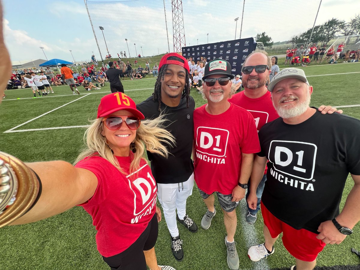 D1Sports's tweet photo. D1 x FlexWork Camps are in full swing!  

D1 West Omaha and D1 East Wichita (opening soon) recently worked with Isiah Pacheco of the Kansas City Chiefs. D1 Training Boston also had a great time with Matthew Judon of the New England Patriots! 

Stay tuned for more updates 👊 https://t.co/IJTJr6UOSm