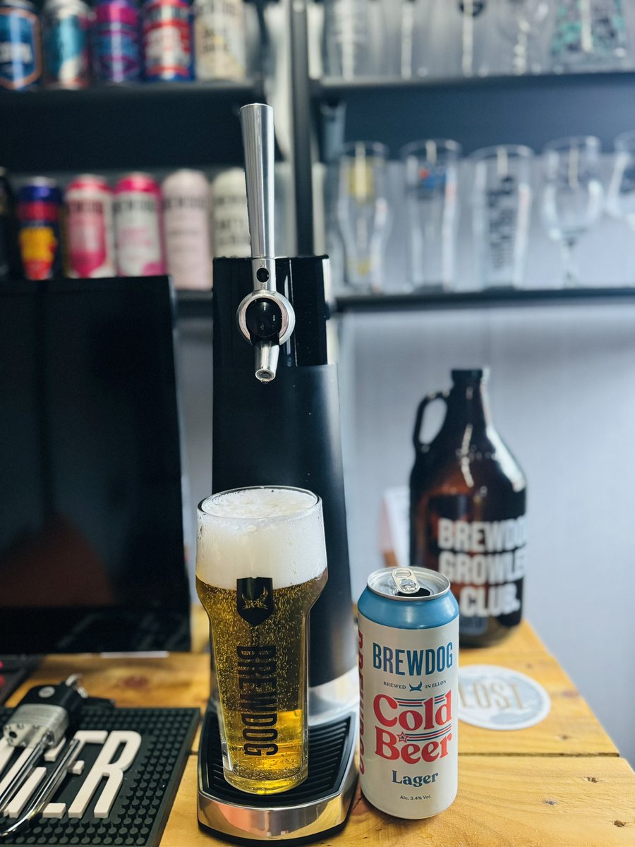 bellster1981's tweet photo. #Brewdog #ColdBeer and #Fizzics #DraftPour = amazing beer! The difference from a can pour compared to draft pour (which uses a can) is incredible! Night and day difference! Thank you @LakelandUK and @BrewDog 🍻 https://t.co/ql1BknIlx4