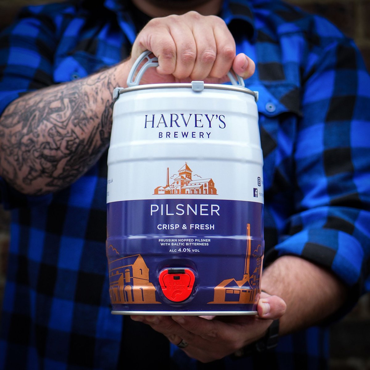 Harveys1790's tweet photo. Our mini kegs of Pilsner are back in stock! 🍺 

Perfect for pouring a crisp and refreshing pint right at home and the ideal pairing for sipping whilst watching the Euros too! ⚽️🍻

Available online and from the brewery shop: https://t.co/N9OqQQYECf https://t.co/i537FDjySK