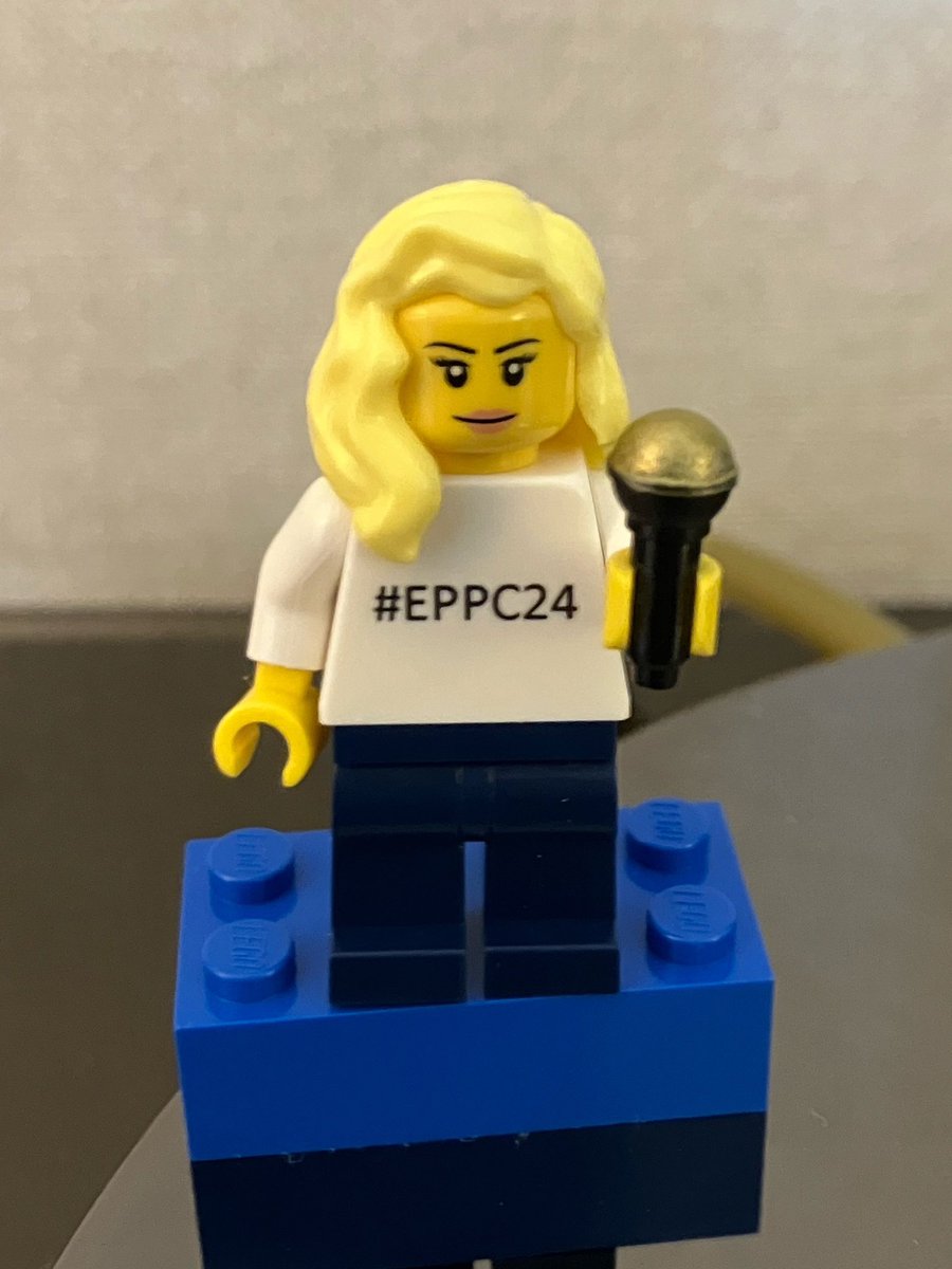 porcubi's tweet photo. Awesome speaker gift at the #EPPC24 π! Really enjoyed sharing knowledge about storytelling and Power BI! https://t.co/xq8vf6wBQZ