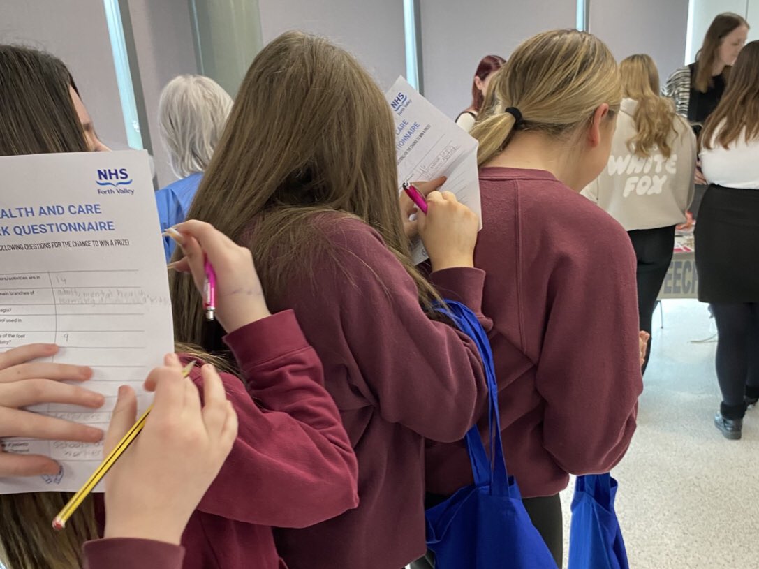 NHS careers day at forth valley college <a href="/DYW_ForthValley/">DYW Forth Valley</a> teamwork making the dream work on the quiz 🤩