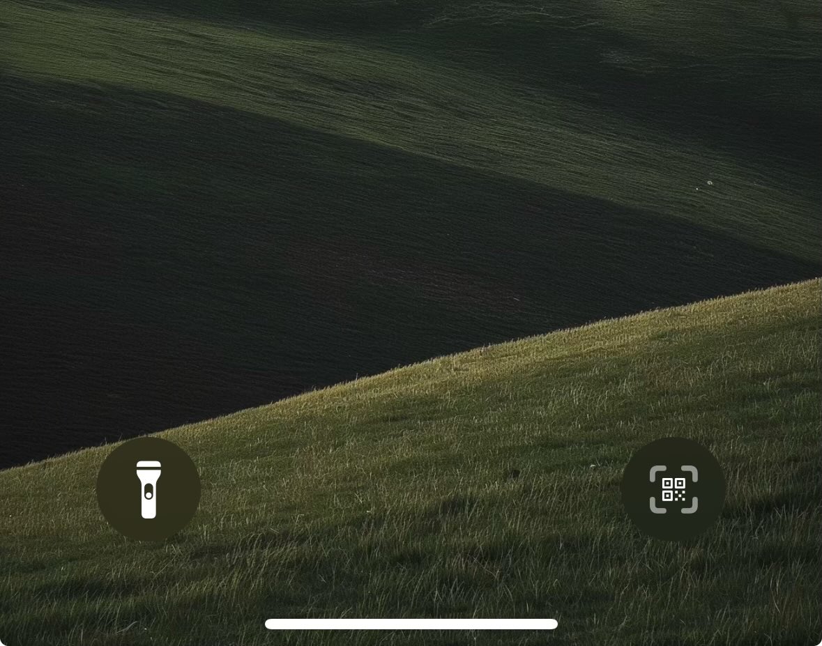 ampetrossian's tweet photo. @avstorm Flashlight and Code Scanner. https://t.co/1f8ISDyRVB