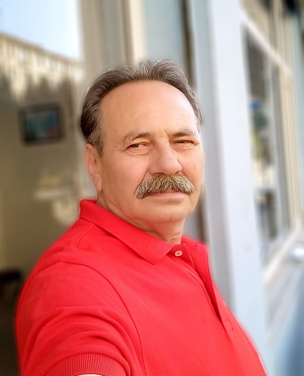 tefen67's tweet photo. Bir insanı güzelleştirmek için çok şeye gerek yok aslında
Kalbine dokunun...
Gülümsetin...
Yeter..!                                                              sevgiyle...🌼 https://t.co/pGj6tONIaw