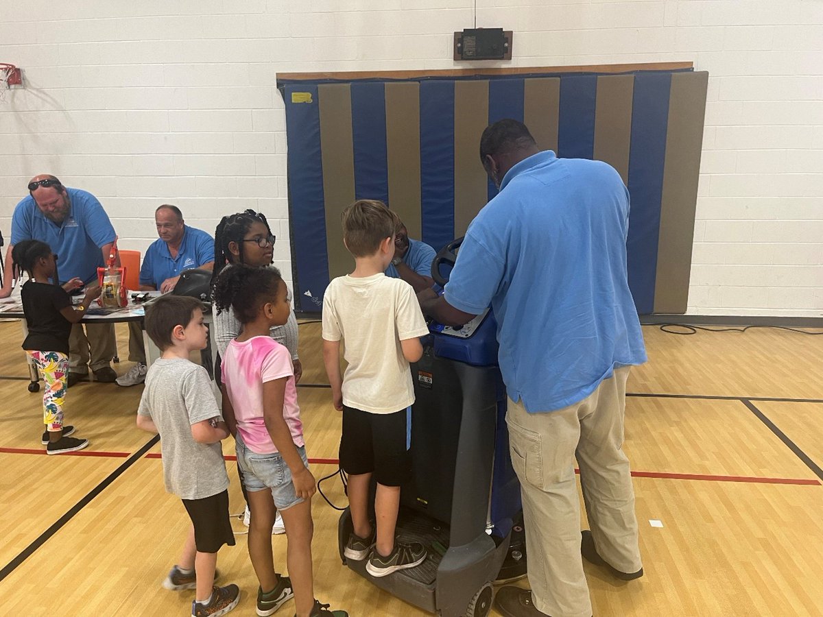 VBCPSMaintServ's tweet photo. Sherwin Dozier Jr and Chris Backus, two more craftsmen from our general maintenance shop were also at Parkway ES Career Day explaining how the floor scrubbers work and how they are diagnosed for repairs. https://t.co/QhT1F4DDgx
