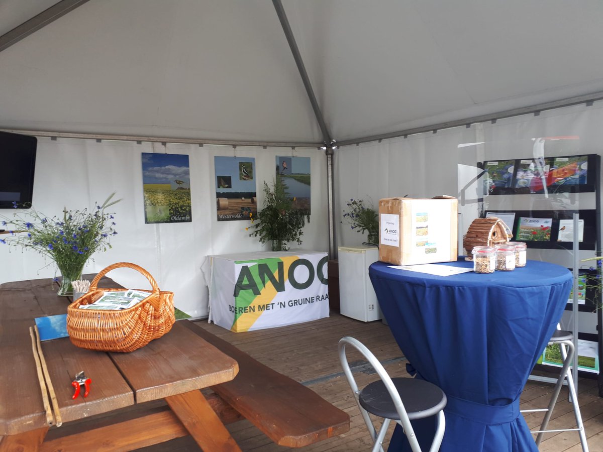 De stand op de <a href="/BeursVlagtwedde/">Redactie VLB</a> is bijna gereed. Nog een paar puntjes op de i en dan kan het wat ons betreft beginnen. Wij zijn te vinden op stand #131.