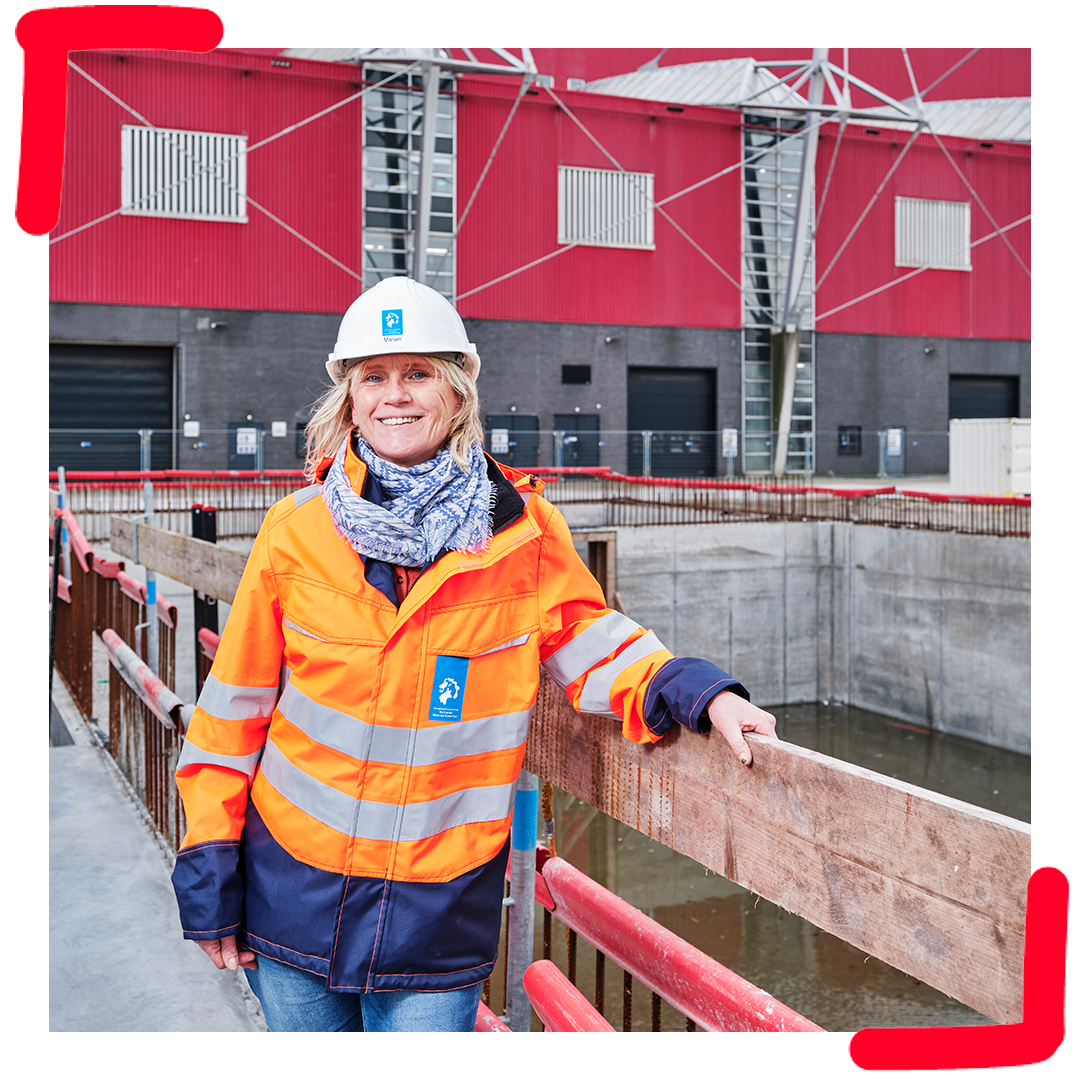 Dijk van een verduurzaming: hoe waterschappen straks 16 miljoen kuub aardgas besparen. Hoe dat kan, lees je in ons magazine Schoon: is.gd/USnV7M
#hvcschoon2024 #waterschappen #verduurzamen