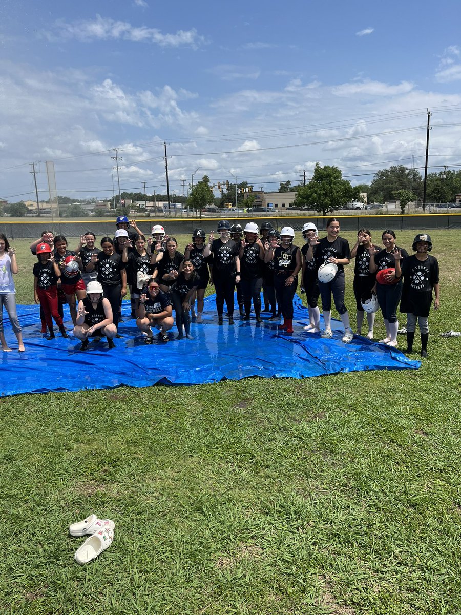 OCSoftball (@oconnorsoftball) on Twitter photo What a GREAT two days of camp for these future Panthers! We met some new people, learned a lot of cool things about them and ended camp with a little bit of slip n slide fun! What a GREAT two days of camp for these future Panthers! We met some new people, learned a lot of cool things about them and ended camp with a little bit of slip n slide fun!