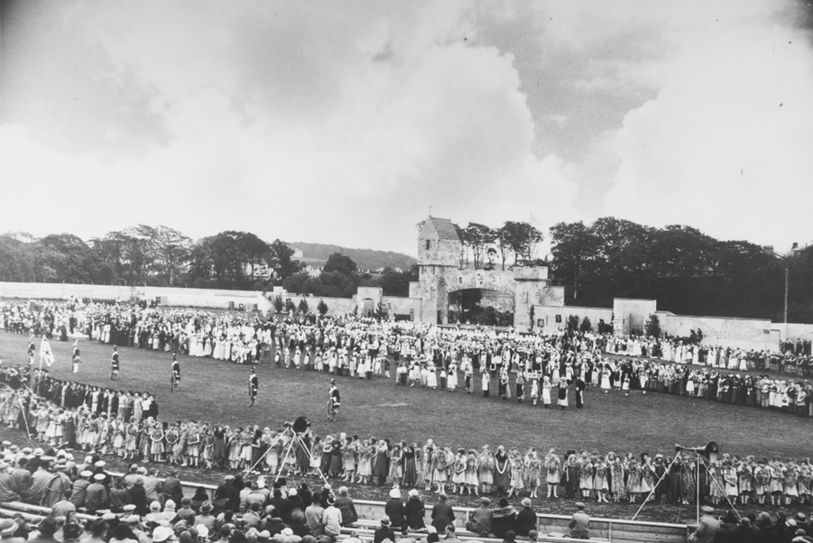 90 years ago this Sunday the Pageant of Ayrshire began. Over a week the elaborate event sought to tell the story of Scotland through the lens of Ayrshire history.

To mark this anniversary, we have a small display at the Heritage Hub in Ayr on show till 31 August.