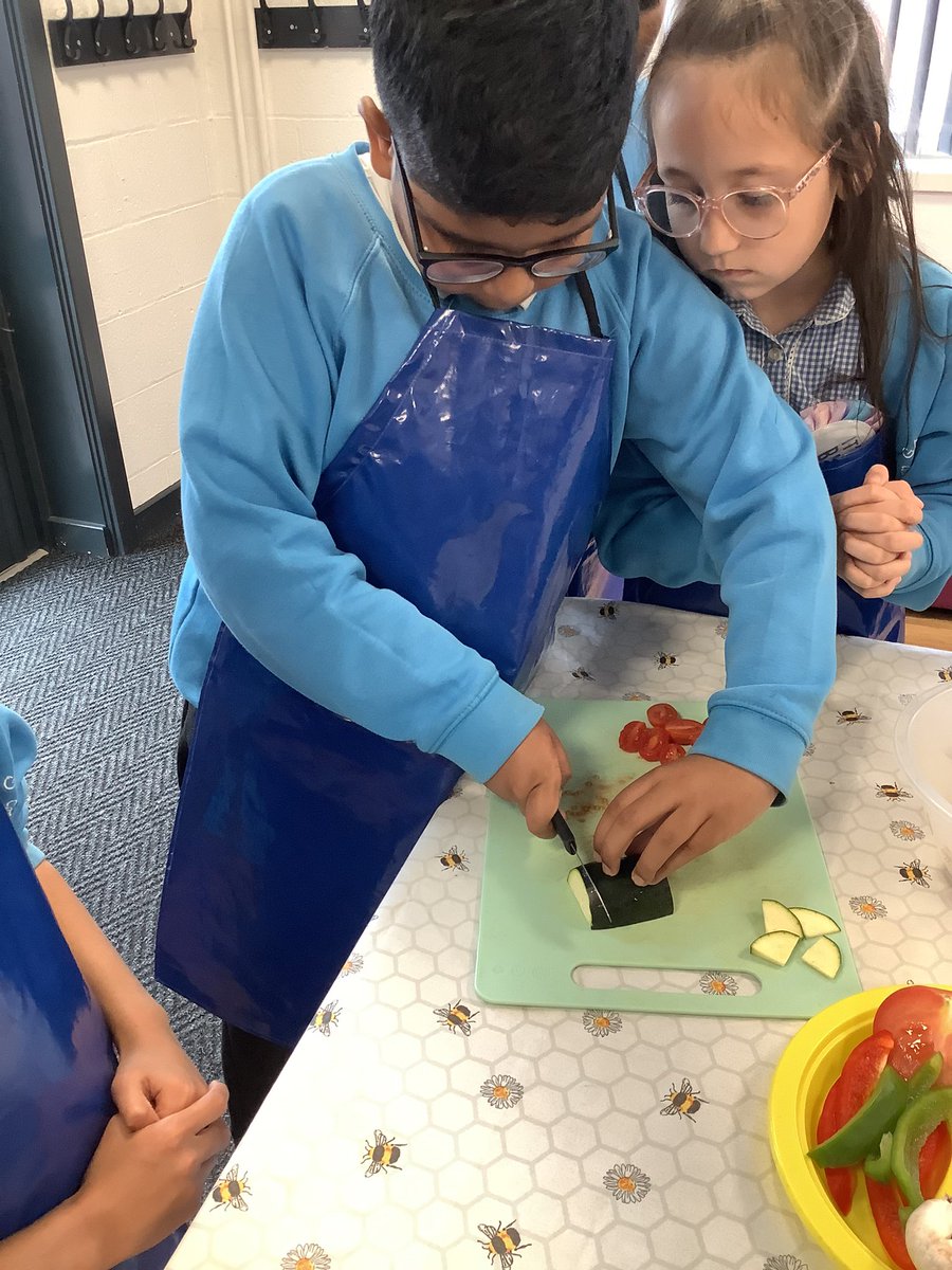 Gaskell Primary School tweet media