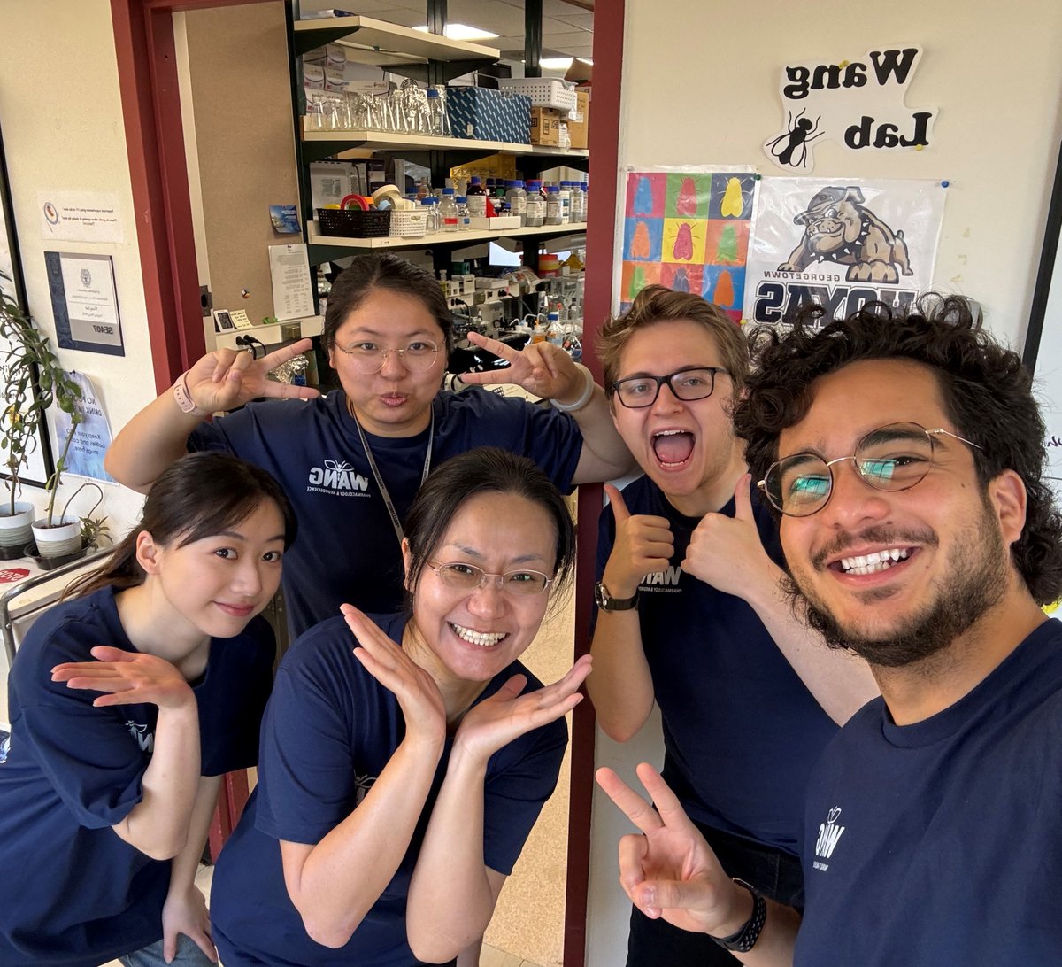 We got our new lab T-shirts!! 😃🥳😜