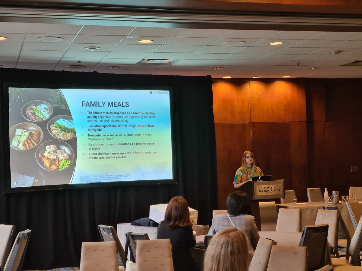 GeorgiaMids's tweet image. So happy to be presenting my work on #familymeals at #ICND2024 thanks to @HDA_SA and @FlindersCFI for the support to attend this wonderful conference in this beautiful city to disseminate this important work!