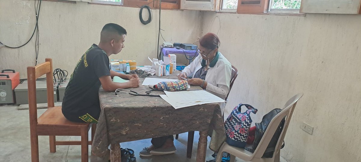 DanaisyRod92152's tweet photo. Brigada Médica Cubana en Guatemala Flores Petén Norte.
Se realiza Jornada Médica en Unidad Militar San Andrés a manos de la Dra María de los Ángeles .
Seguimos llegando a casa rincón donde se nos necesita y siempre con gran reconocimiento y agradecimiento.
#CubaCoopera https://t.co/ivkssPtdME