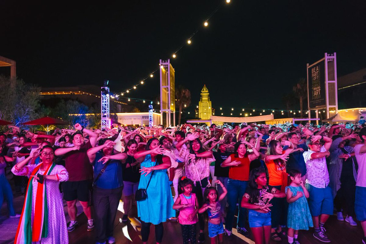 Dance Downtown is back <a href="/MusicCenterLA/">The Music Center</a> Jerrry Moss Plaza starting Friday, June 21, 2024 from 7PM-11PM with free Bollywood lessons! 💃🕺Deets: musiccenter.org/experience-lea…