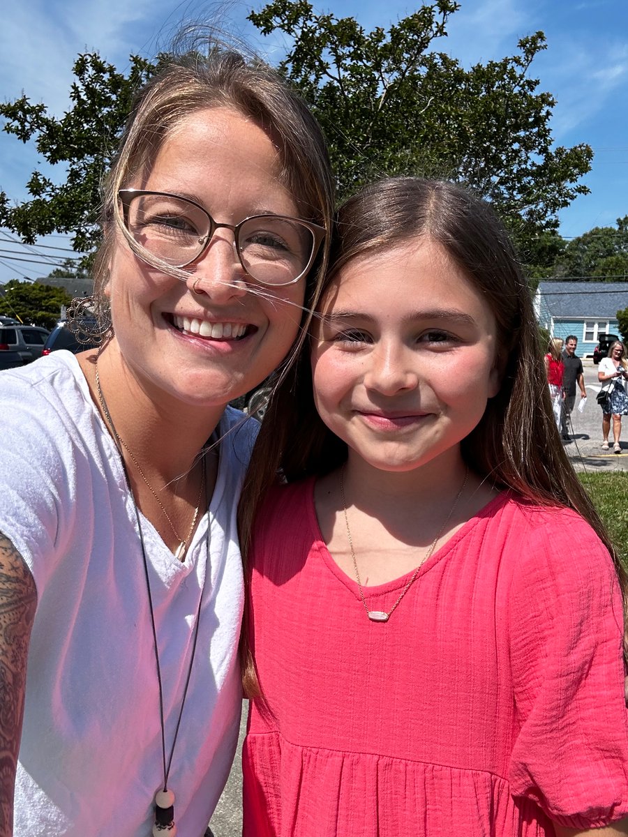 My maternity babes just graduated 5th 🥹