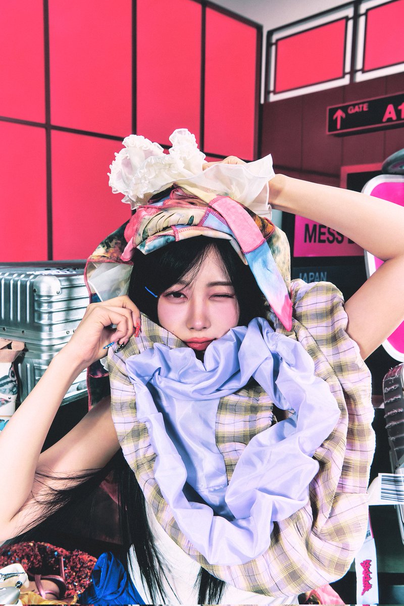 npomvtt's tweet photo. É ELA! Giselle (aespa) se tornou a primeira artista solo japonesa na história a entrar no MelOn TOP100. https://t.co/TzdMFX9TNF