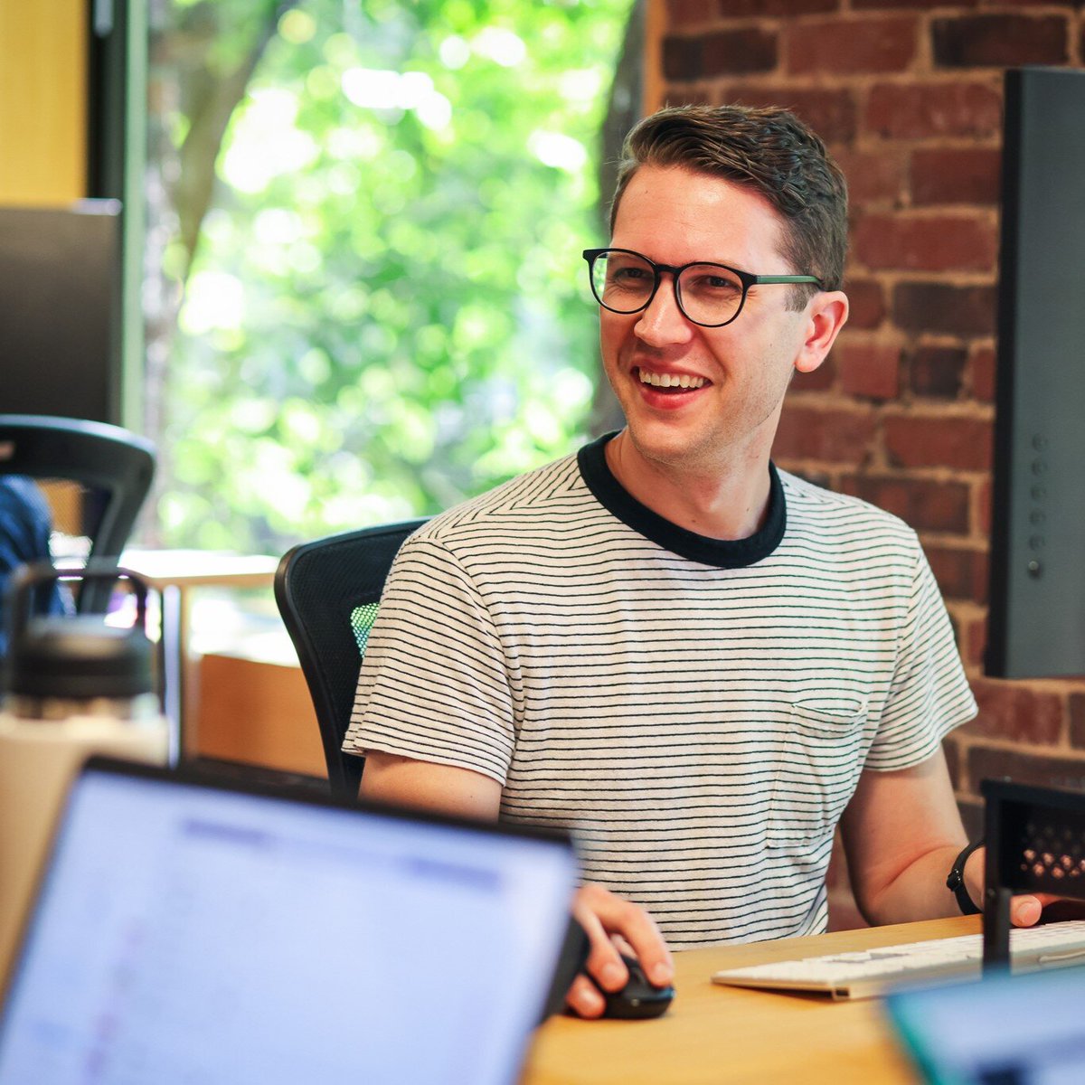 digimpulse's tweet photo. What is "purposeful design?" 🎨📈

Ask any of our designers about a design element, and we’ll have a reason for why it's there. That’s purposeful design - and it's how the best experiences are made. https://t.co/sHy8TE5pNH https://t.co/Lx2wX9JLZX