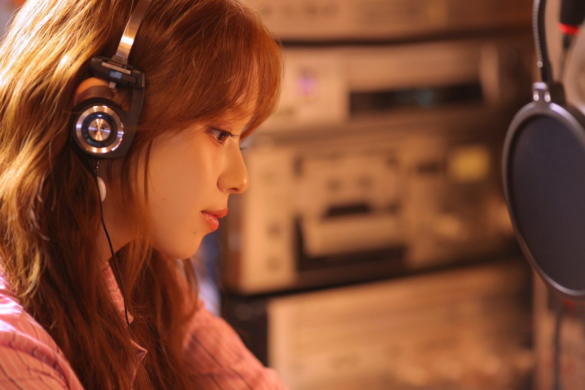 ROTHY | Teaser Image

Digital Single Album

💿 Happy End

2024.06.23 6PM (KST)

#로시 #ROTHY
#HAPPY_END