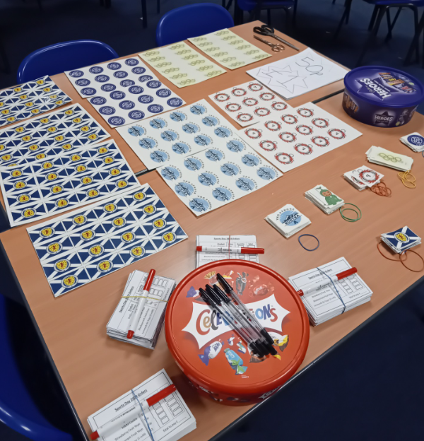 Mr Wright tweet media