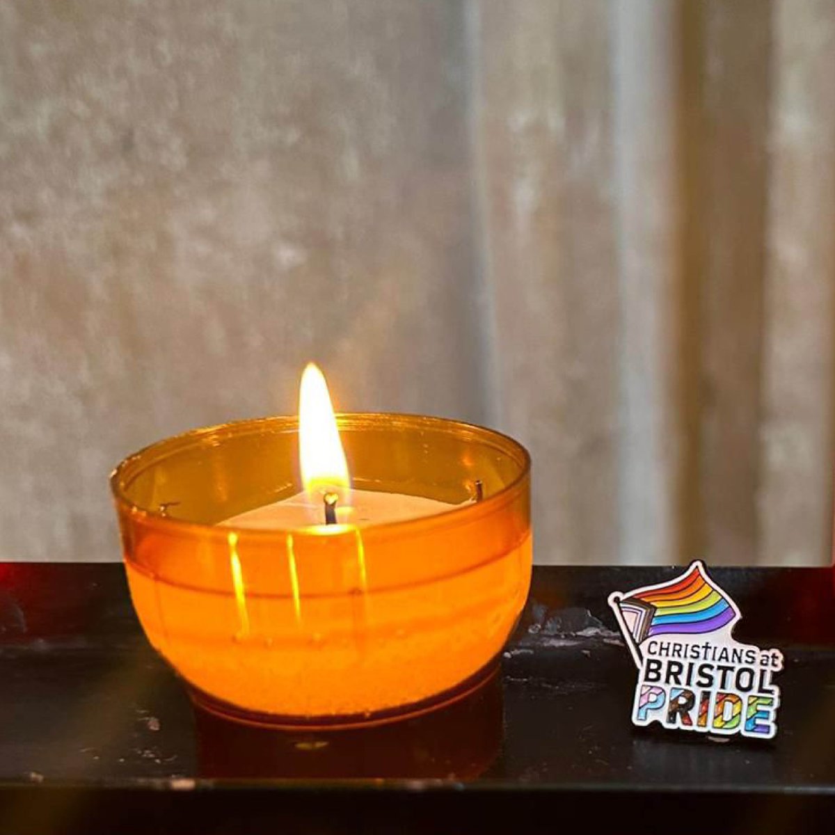 Bristol Cathedral tweet media