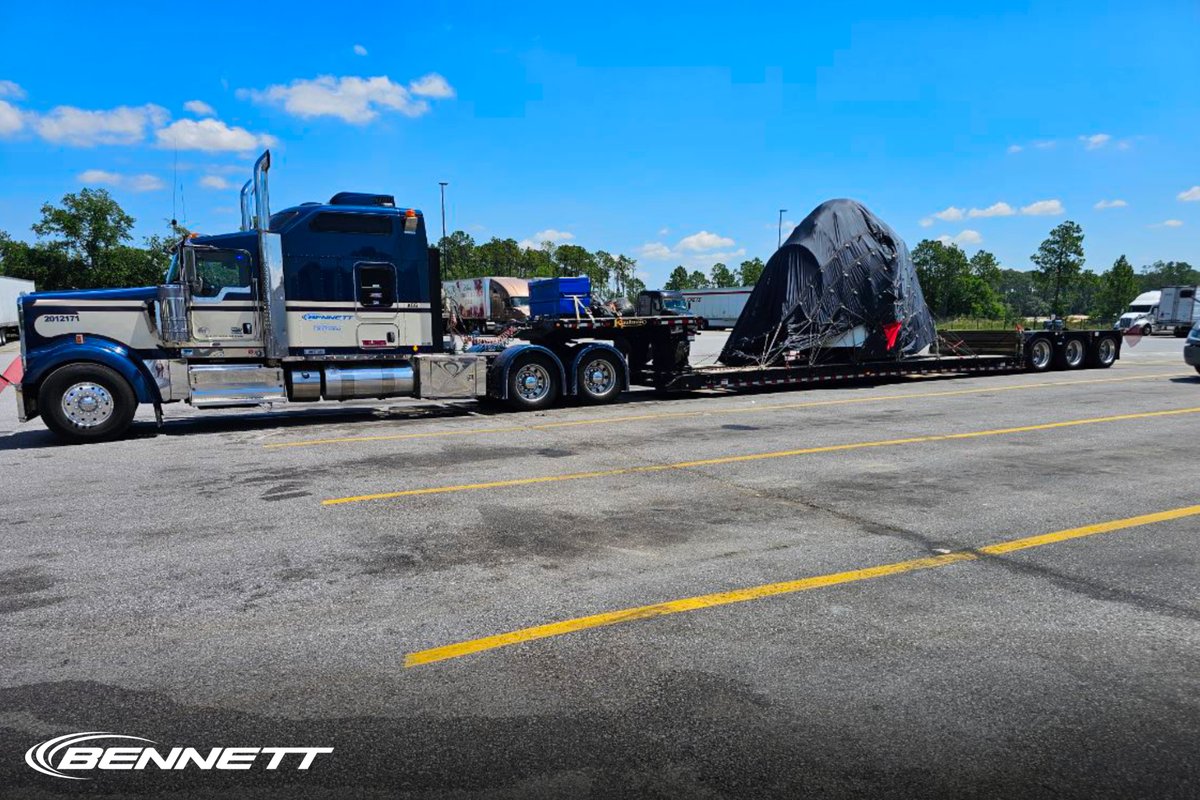BennettFamilyCo's tweet image. One of our wonderful drivers, Sean Taylor, is currently transporting wind turbines and drive shafts for an exciting wind farm project! We always look forward to updates from our drivers and love seeing the important hauls they’re making. #drivers #bennettdrivers #windproject