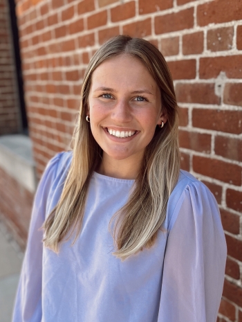 cornellBCI's tweet photo. Another intern staying here in Eastern Iowa this summer is Krystin Kamrath '26, a finance major from Blaine, Washington. Krystin is interning at Northwestern Mutual in Cedar Rapids.

https://t.co/dKuOcSKrtm

#CornellCollege #BerryCareerInstitute #IngenuityinAction #internships https://t.co/oEr9ak2Bdk