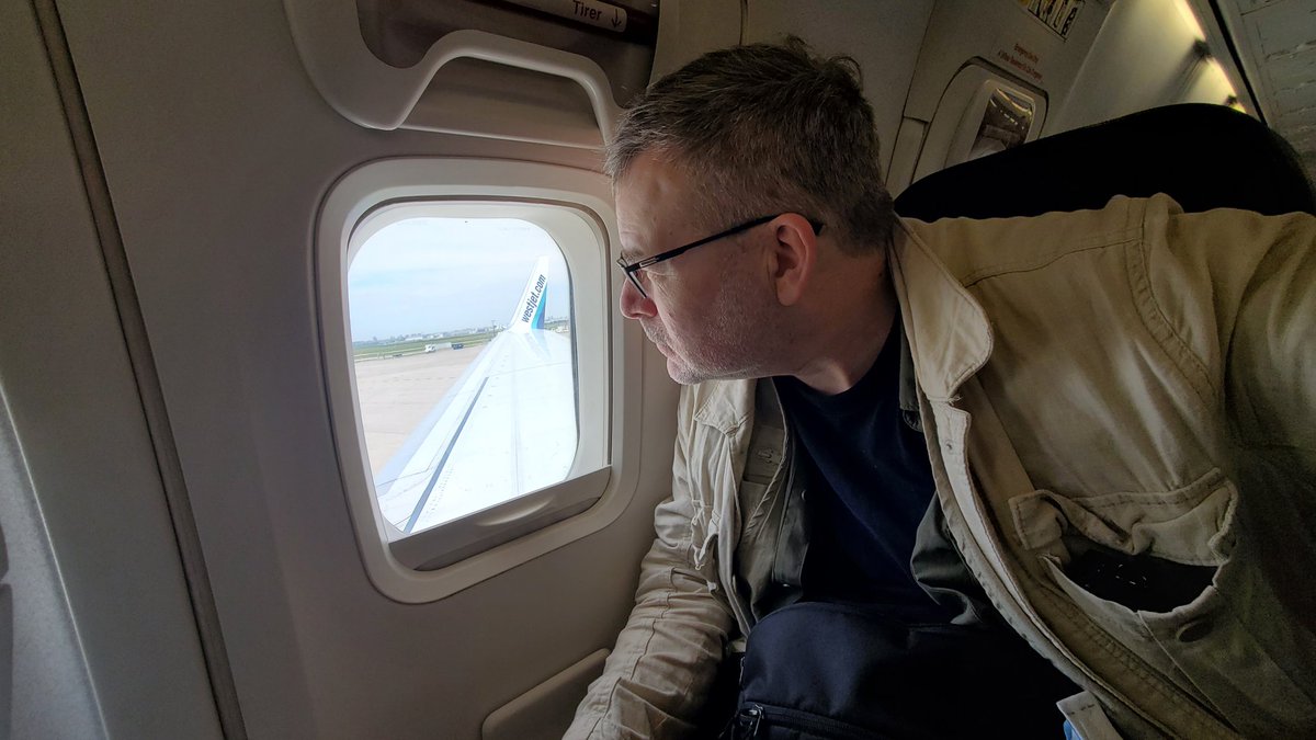 Off to LA to shoot a film. First time flying Westjet....and I noticed there are no in seat tvs! Like flying in the 90s! Good crew though....friendly and fun do maybe they can entertain us for 5 hours!