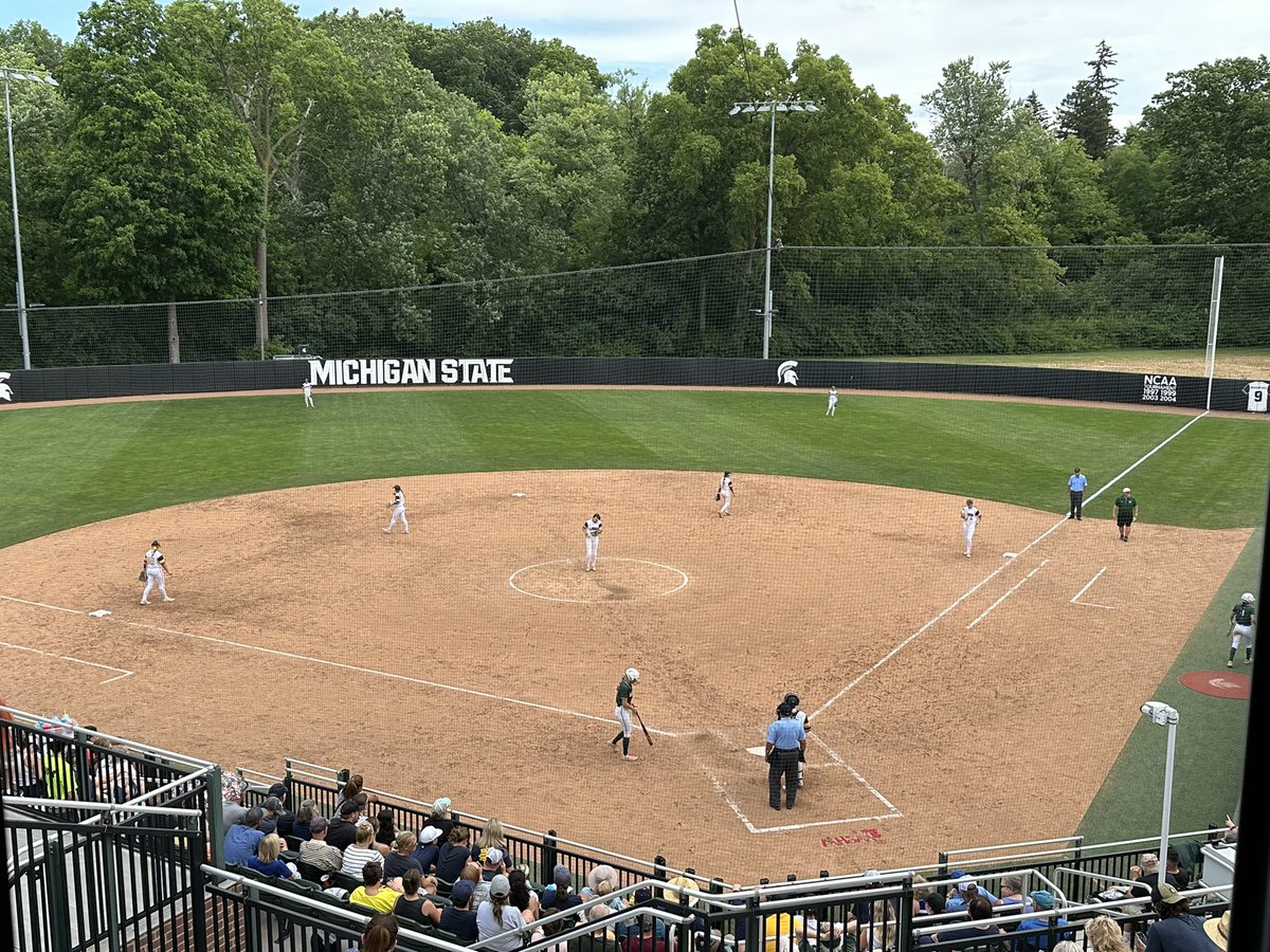 Dalton Shetler (@daltonshetler) on Twitter photo State Semifinal action for MHSAA Softball today at MSU!
Make sure to join myself and <a href="/voxomsu/">Scott Moore 🏒⚾🎙️</a> for :
Hudsonville vs. Farmington Hills Mercy at 12:30pm
North Branch vs. Vicksburg at 5:30pm
<a href="/eric_vandefifer/">Eric Vandefifer</a> and Scott have you for the rest!
mhsaanetwork.com State Semifinal action for MHSAA Softball today at MSU!
Make sure to join myself and <a href="/voxomsu/">Scott Moore 🏒⚾🎙️</a> for :
Hudsonville vs. Farmington Hills Mercy at 12:30pm
North Branch vs. Vicksburg at 5:30pm
<a href="/eric_vandefifer/">Eric Vandefifer</a> and Scott have you for the rest!
mhsaanetwork.com