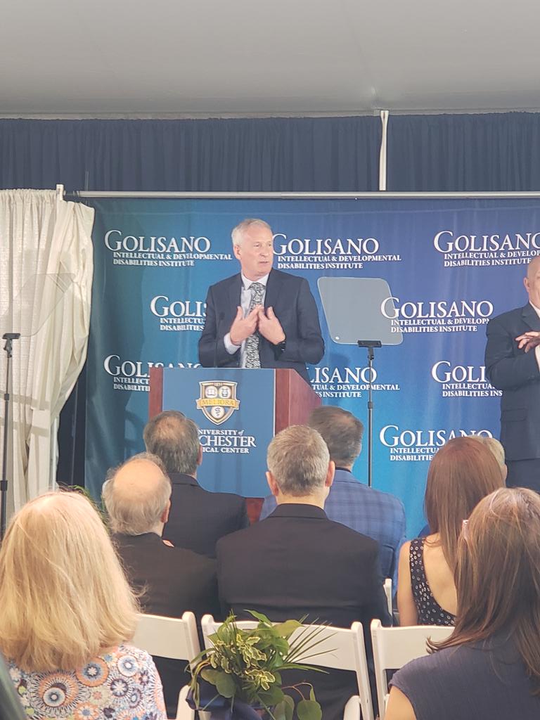 Del Monte Institute for Neuroscience (@urneuroscience) on Twitter photo Tom Golisano makes $50 million commitment to the <a href="/UofR/">University of Rochester</a> <a href="/UR_Med/">UR Medicine</a> to build the new Golisano Intellectual and Developmental Disabilities Institute
Our own <a href="/JohnnyFoxe/">John J. Foxe</a> will lead the new Golisano IDD Institute
Read More⬇️ rochester.edu/newscenter/gif… Tom Golisano makes $50 million commitment to the <a href="/UofR/">University of Rochester</a> <a href="/UR_Med/">UR Medicine</a> to build the new Golisano Intellectual and Developmental Disabilities Institute
Our own <a href="/JohnnyFoxe/">John J. Foxe</a> will lead the new Golisano IDD Institute
Read More⬇️ rochester.edu/newscenter/gif…