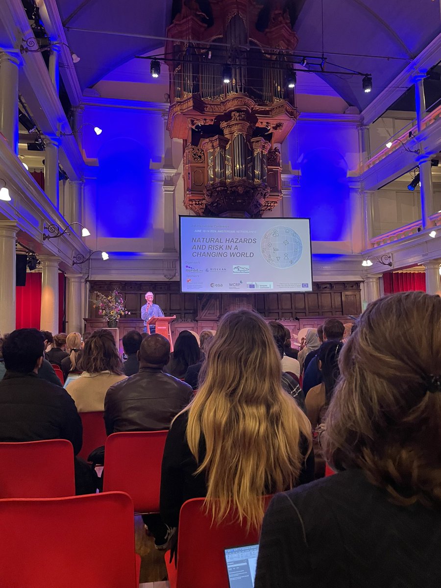 Micky_Maganini's tweet photo. I had a great time presenting my flood mapping intercomparison at the “Natural Hazards and Risks in a Changing World” conference this week. We as scientists can do more to bring practitioners/end users to these conferences to get their perspective on how to link science to action https://t.co/mHFGx8yHpd