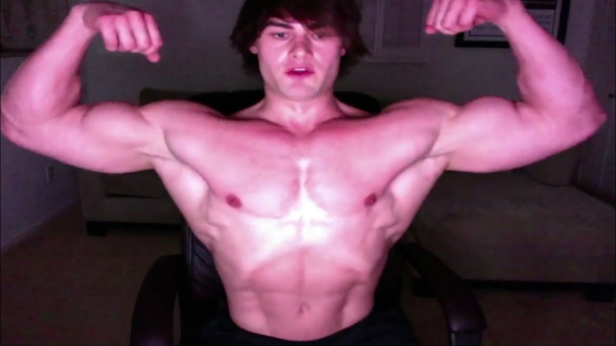 HAPPY 18TH BIRTHDAY TO <a href="/PAINZKE/">leon</a> !!! 😜